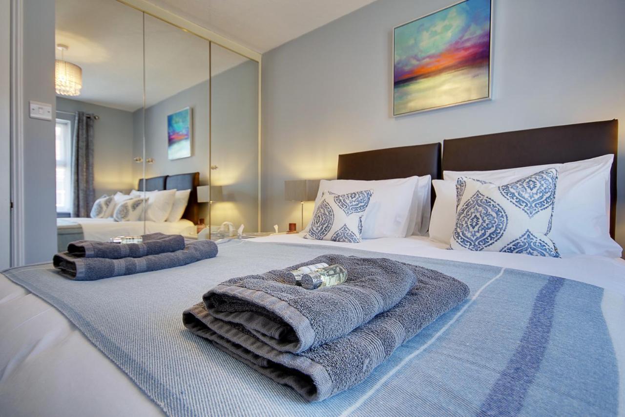 14 Oxford Mews - 5 Star Living For Up To 10 People Villa Southampton Exterior foto