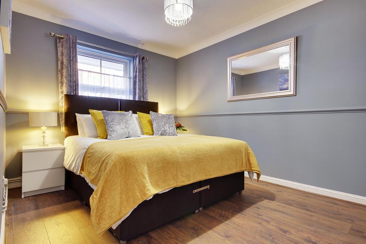 14 Oxford Mews - 5 Star Living For Up To 10 People Villa Southampton Exterior foto