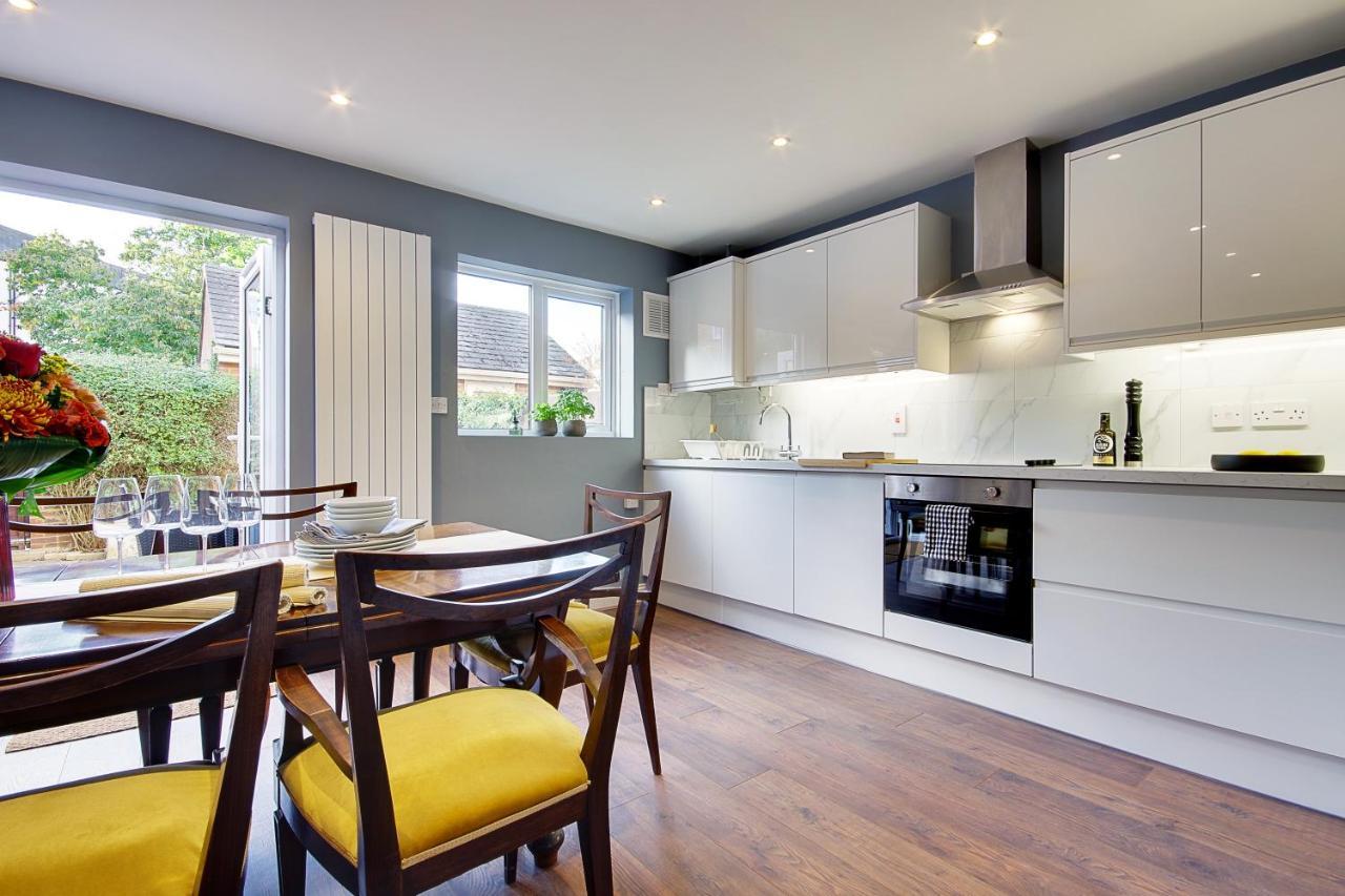 14 Oxford Mews - 5 Star Living For Up To 10 People Villa Southampton Exterior foto